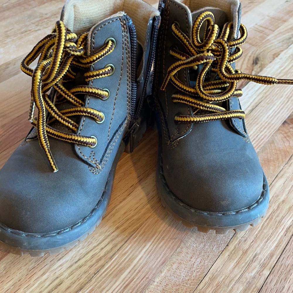 Highlander Creek Boots